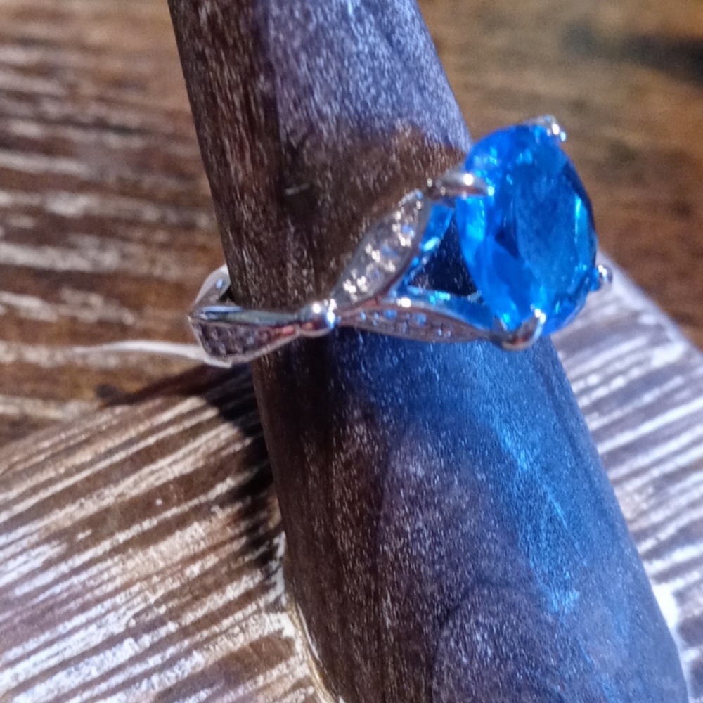 Mermaid tale ring - Picture 2 of 2